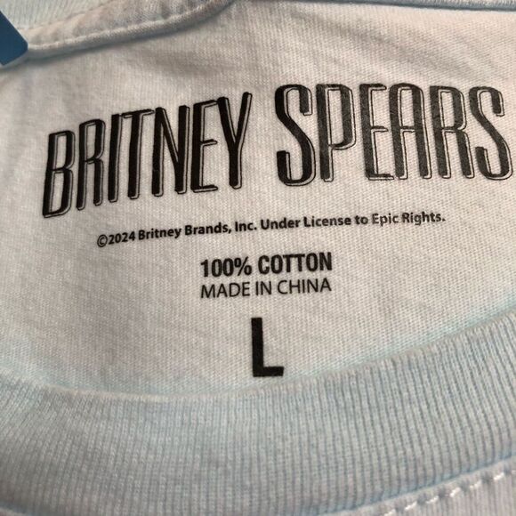 BRITNEY SPEARS - NWT - L Sz Lg Short Sleeve Crewneck Tee 100% Cotton/Baby Blue - Picture 4 of 14